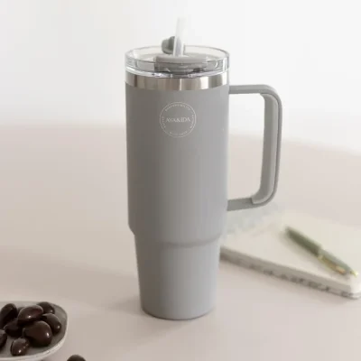 Stor termokop med sugerr - 885 ml - Light Grey