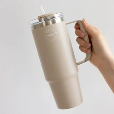 Stor termokop med sugerør - 885 ml - Cream Beige