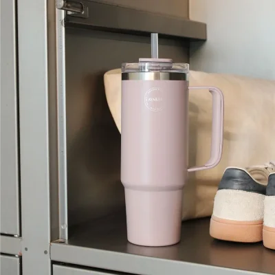Stor termokop med sugerr - 885 ml - Lavender