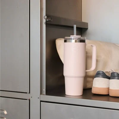Stor termokop med sugerr - 885 ml - Soft Rose