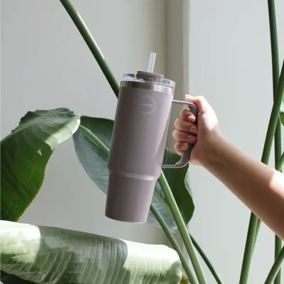 Stor termokop med sugerr - 885 ml - Lavender