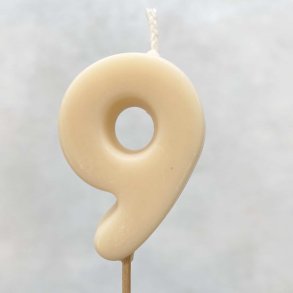 Rapeseed wax birthday candle - 9 years