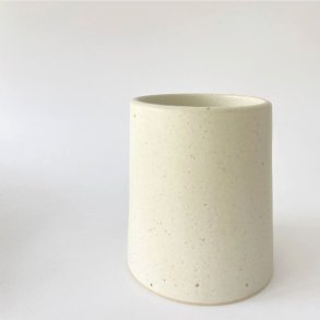 Ceramic tooth mug - White
