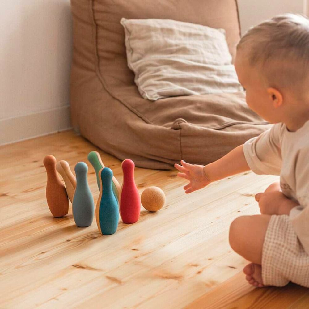 Bowling set made of cork - Little Skittles