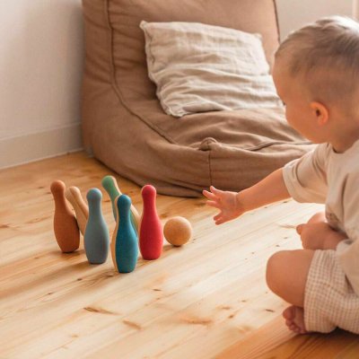 Bowling set made of cork - Little Skittles
