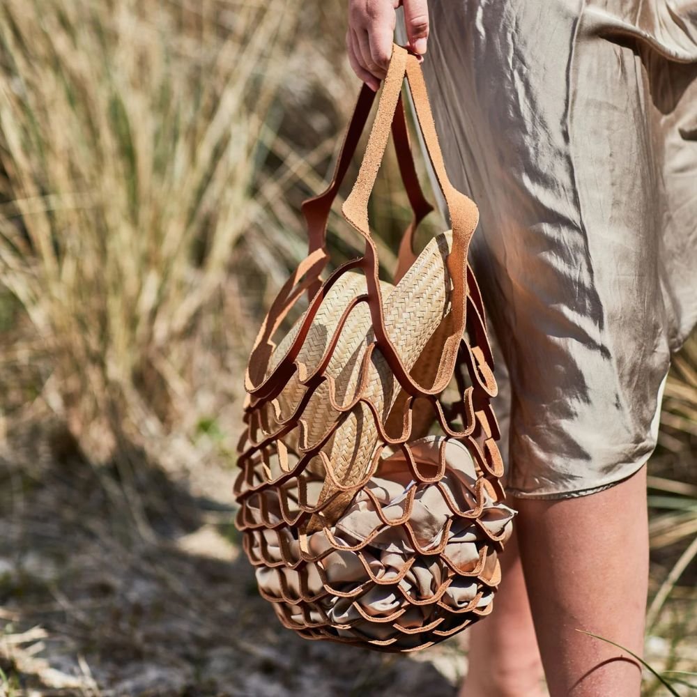 Shopping Bag in One Piece of Terracare Leather - Brown