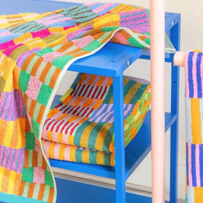 Bath Towel #48 - Odds & Ends - Tulip Quilt