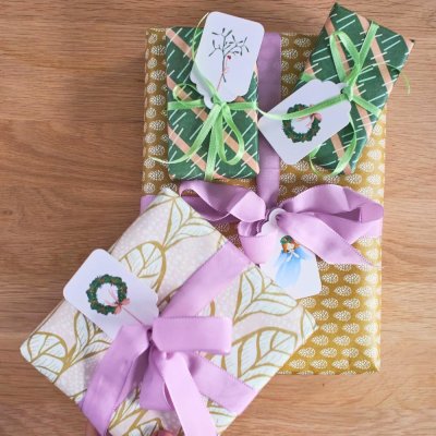 Gift tags with Christmas motifs #1