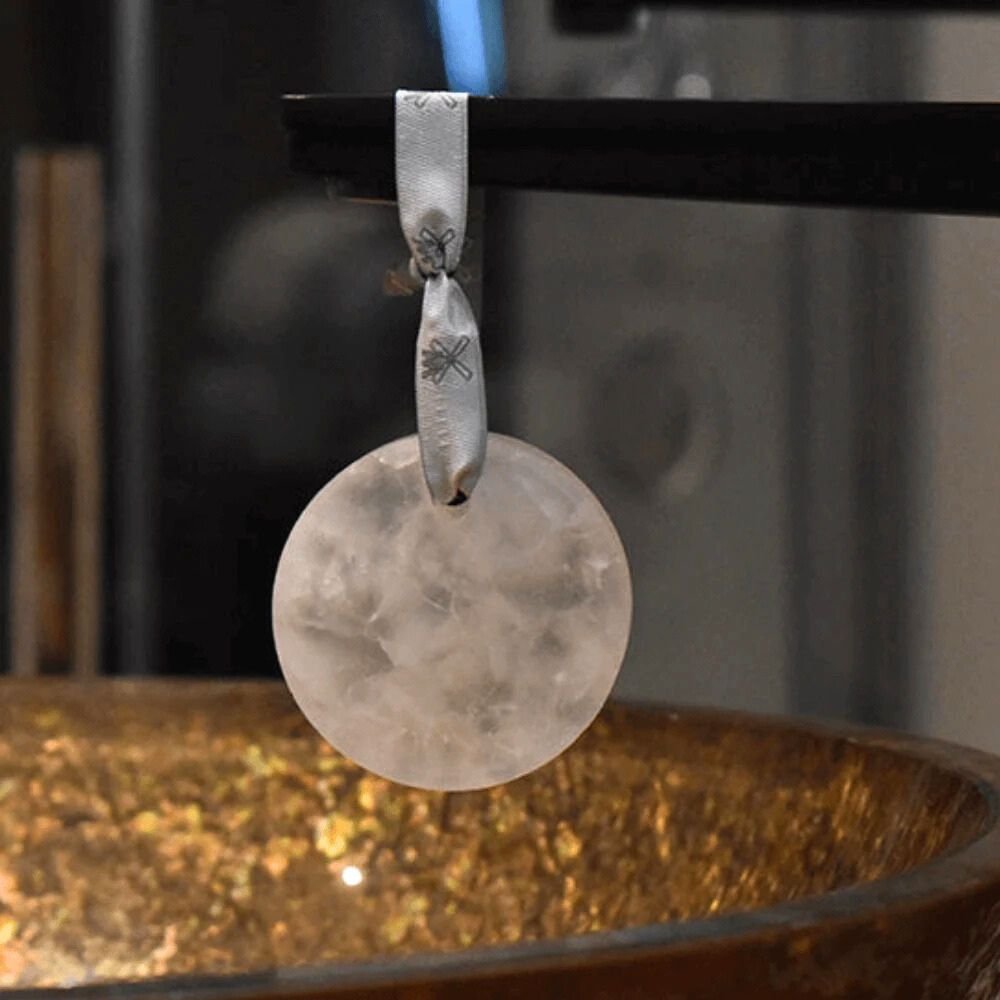 Mhle Alaunstein mit Kordel - 65 g