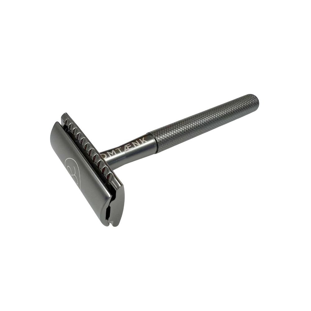 DE safety razor - Closed Comb shaver - Black