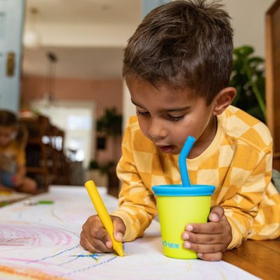 Barnmugg i rostfritt st�l med sugr�r - Juicy Pear