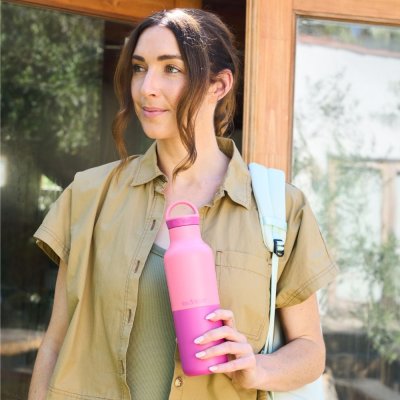 Isolerad vattenflaska med skruvlock - 592 ml - Pink