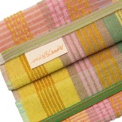 K�kken h�ndkl�de #129 - Odds & Ends - Wild Weave