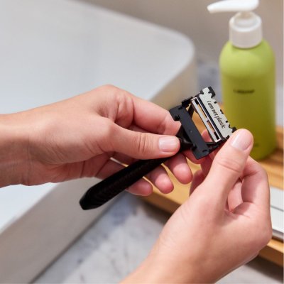 Leaf Two Razor - plastikfreier Nassrasierer - Black