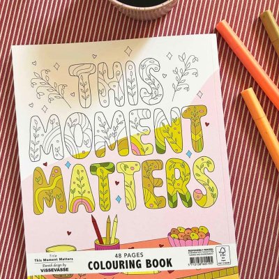 M�larbok f�r barn och vuxna - This Moment Matters