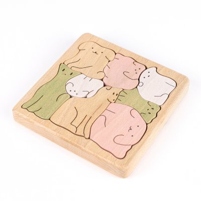 Wooden dog puzzle in beech wood - handmade jigsaw