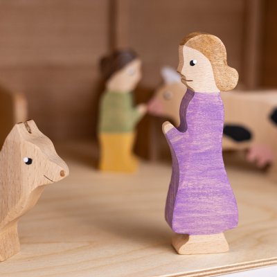 Mutter - Holzfigur aus Buchenholz