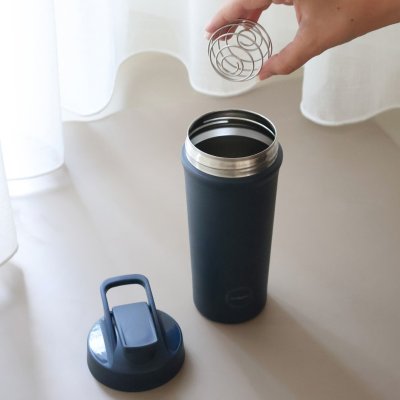 Proteinshaker aus Edelstahl - 750 ml - Navy Blue