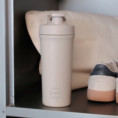 Proteinshaker aus Edelstahl - 750 ml - Creme Beige