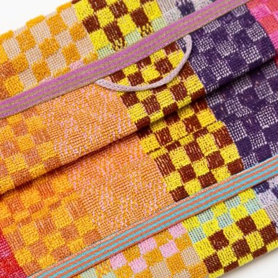 K�kken h�ndkl�de #135 - Checkered Check