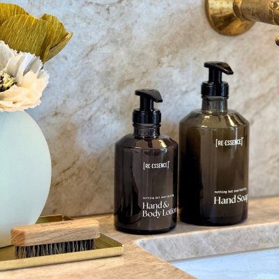 Gaves�t med h�nds�be & lotion - Lavendel & fyrren�le