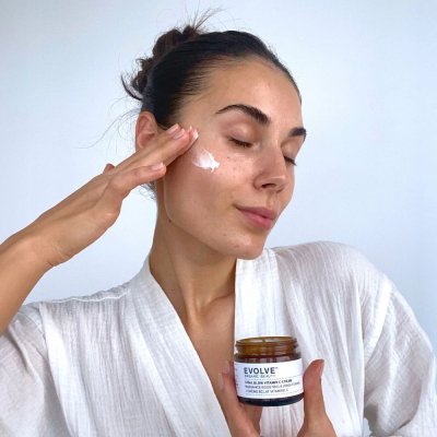 C-vitamin ansigtscreme for gl�d - Vital Glow Cream